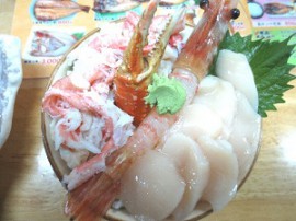 海鮮丼ＩＮ北海道♪